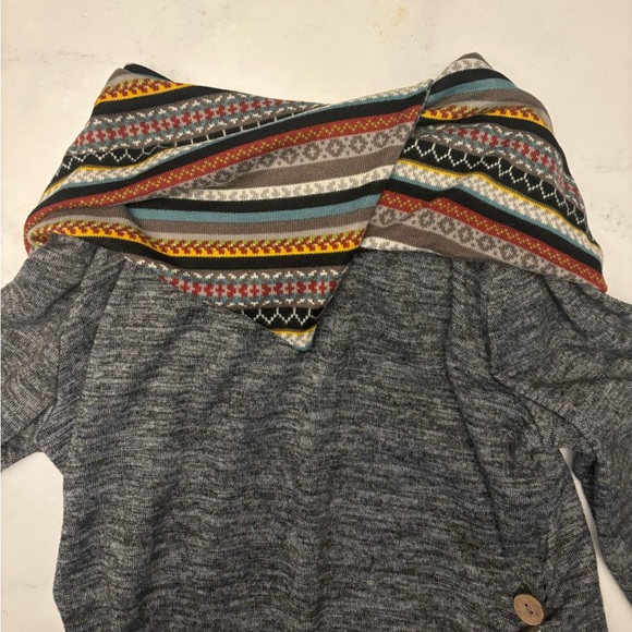 XL Boho casual lightweight hoodie. - Picture 8 of 11